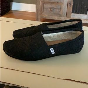 Toms shoes
